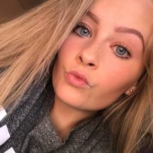 Meet your Posher, Hailey